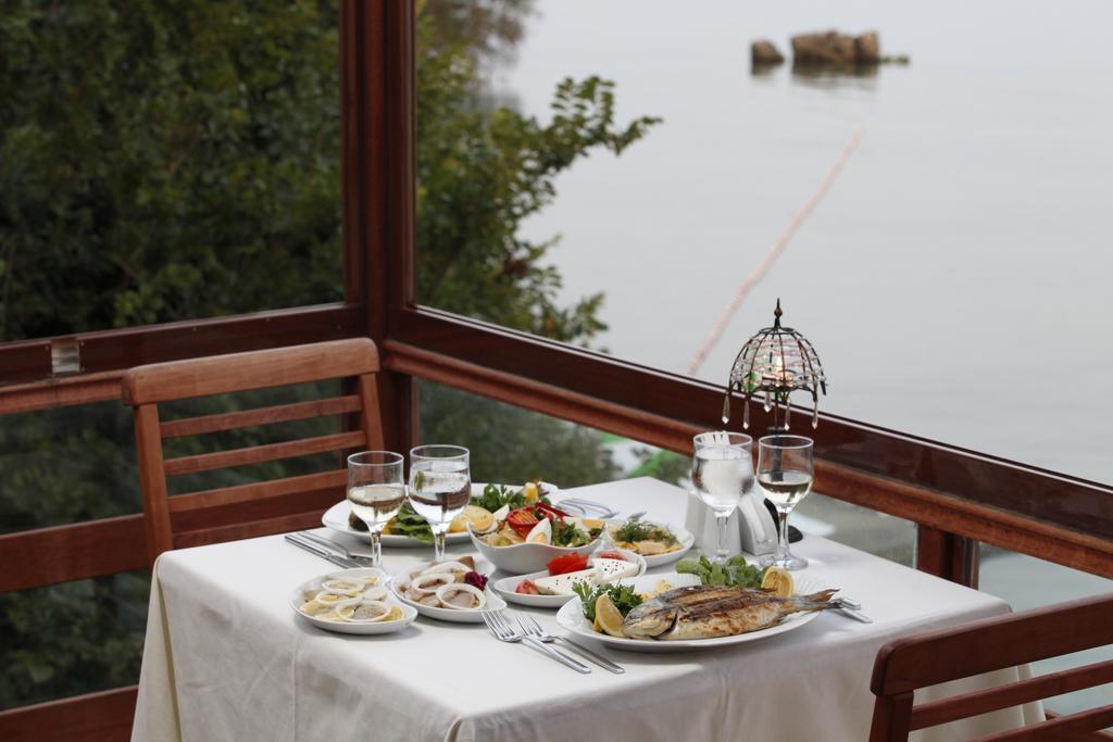 Sinop Antik Otel Exterior foto